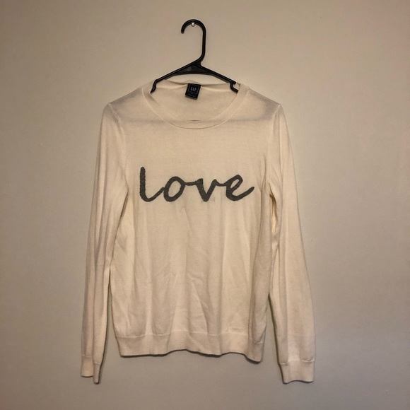 GAP Sweaters - GAP Cream Sweater